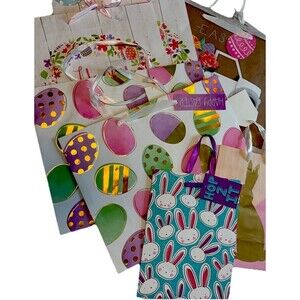 Easter Gift Bags 8 Bags 5 Different One Assorted Sizes Easter Eggs Floral Bunny